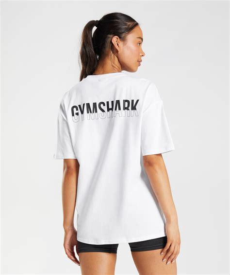 gymshark oversized tops.